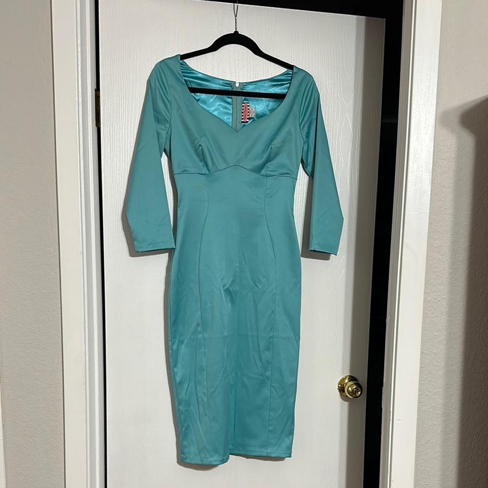 PUG S Elegant Teal Midi Dress satin